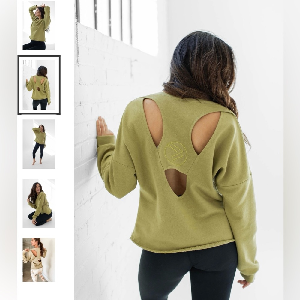 Savvi Malia Sweatshirt in Fennel Seed NWOT